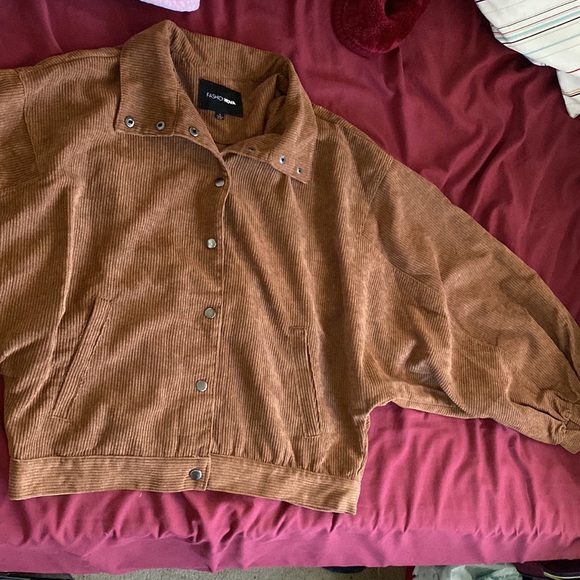 Vintage style brown corduroy style varsity bomber jacket off shoulder jacket - Picture 2 of 4